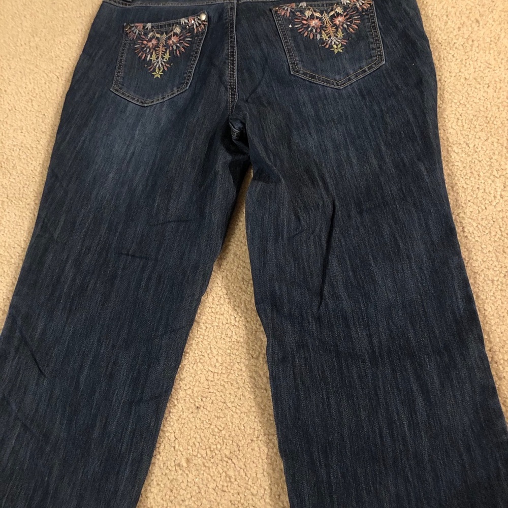 Denim capris - Picture 2 of 2